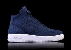 NIKE AIR FORCE 1 ULTRA FLYKNIT MID COLLEGE NAVY