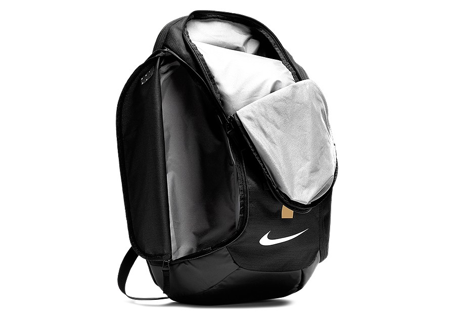 nike hoops elite backpack black and white