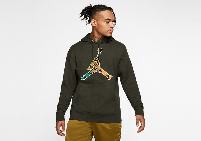 NIKE AIR JORDAN JUMPMAN ANIMAL INSTICT FLEECE HOODED TOP SEQUOIA