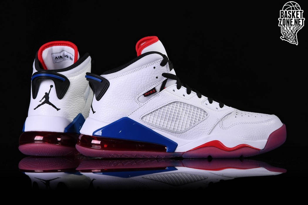 nike air jordan mars 270 white red blue