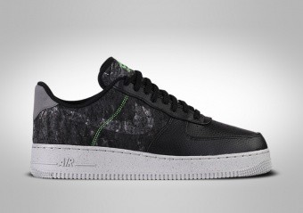 Nike: Green Air Force 1 '07 LV8 Sneakers