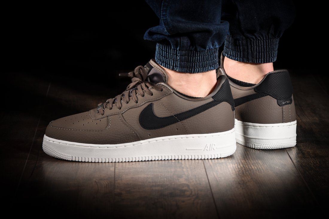 nike air force 1 07 craft