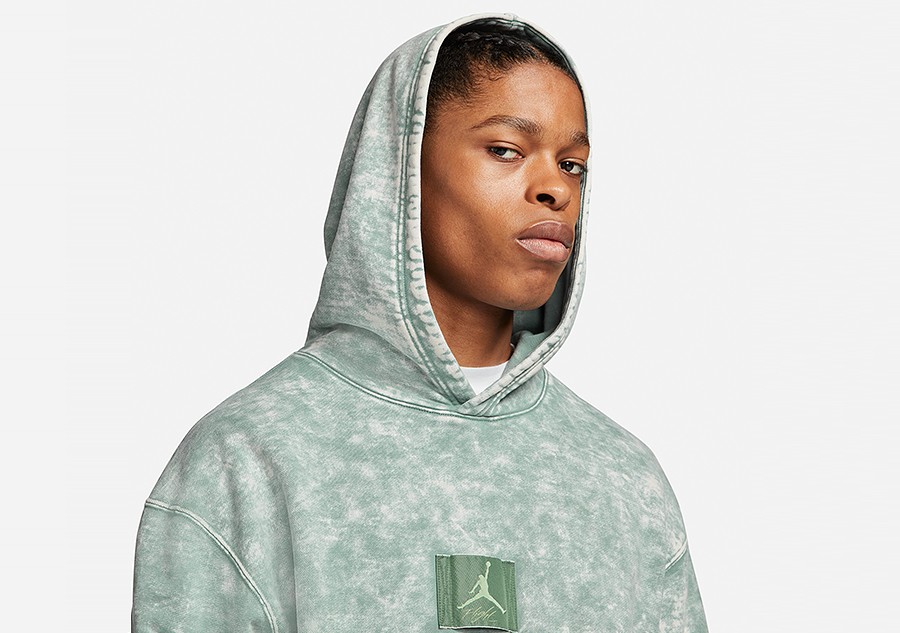 Men's Nike White Boston Celtics City Edition Heavyweight DNA Essential T -Shirt