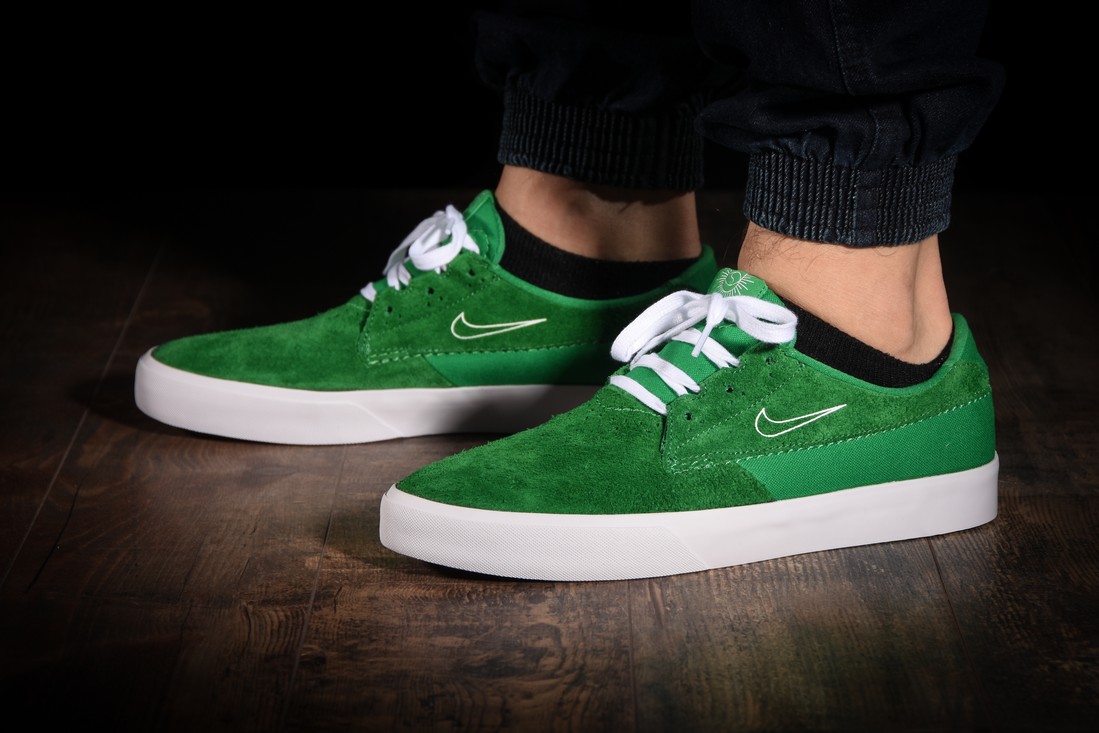 NIKE SB SHANE LUCKY GREEN