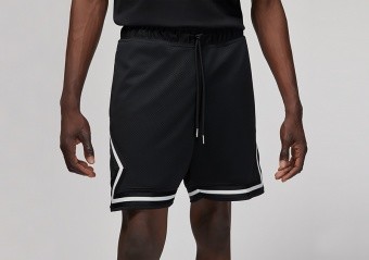 NIKE AIR JORDAN ESSENTIALS STATEMENT DIAMOND MESH SHORTS BLACK