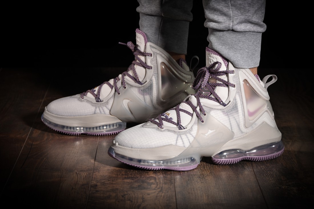 NIKE LEBRON 19 THE CAST